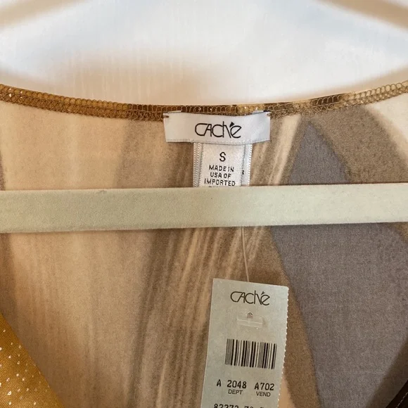 NWOT CACHE WOMENS WRAP TOP SIZE S - Picture 5 of 9